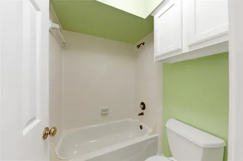 13615 Robin Hill Court Houston TX 77059