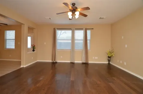 2911 Meadowglen Cove Houston TX 77082