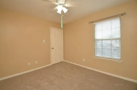 2911 Meadowglen Cove Houston TX 77082
