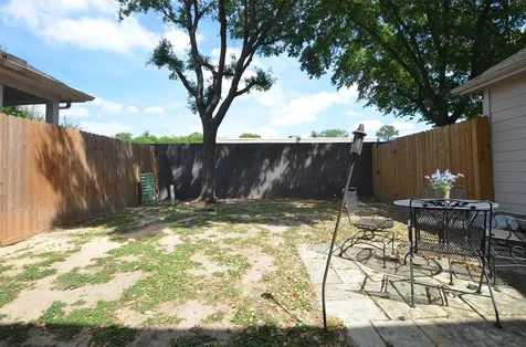 2911 Meadowglen Cove Houston TX 77082