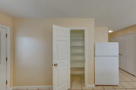 2731 Vienna Place Pasadena TX 77502