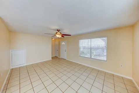 2731 Vienna Place Pasadena TX 77502