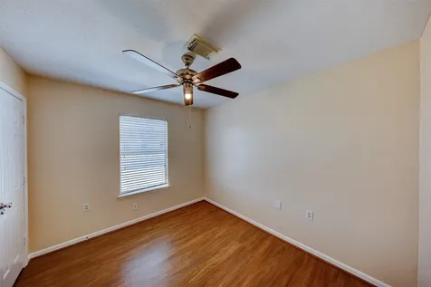 2731 Vienna Place Pasadena TX 77502