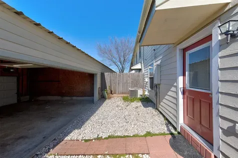 2731 Vienna Place Pasadena TX 77502