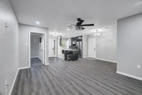 332 Crestwood Street Clute TX 77531