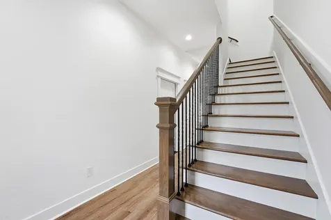 2825 De Soto Street Houston TX 77091