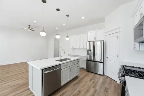 2825 De Soto Street Houston TX 77091