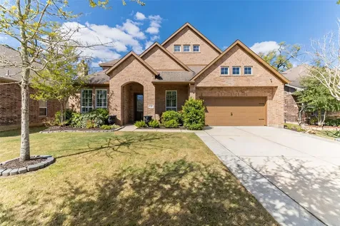 208 Woodside Court Clute TX 77531