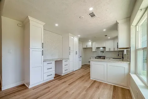 3407 Coachlight Lane Baytown TX 77521