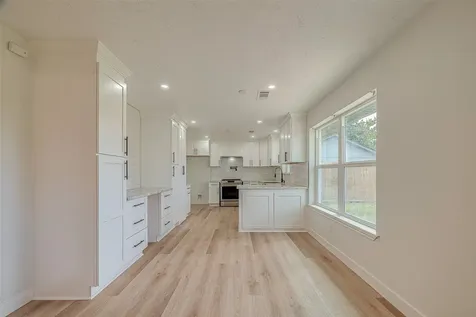 3407 Coachlight Lane Baytown TX 77521