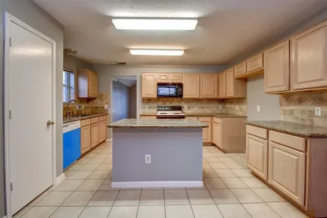2114 Whirlaway Drive Stafford TX 77477