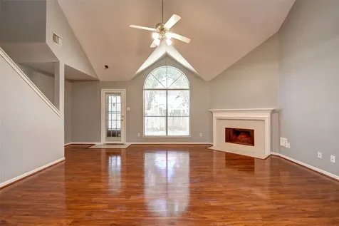2114 Whirlaway Drive Stafford TX 77477