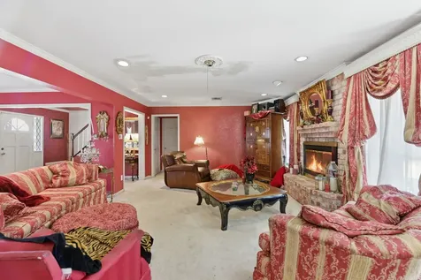 4835 Caris Street Houston TX 77091