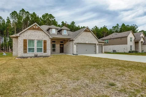 212 Road 6613 Dayton TX 77535