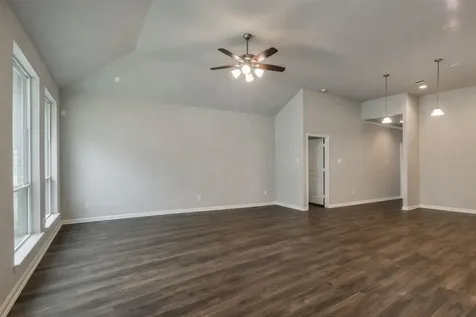 212 Road 6613 Dayton TX 77535