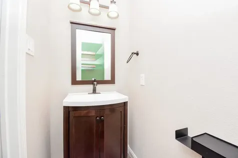 12869 Kingsbridge Lane Houston TX 77077