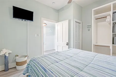 1208 Avenue K Galveston TX 77550