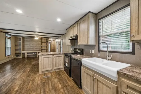 15443 Forest Drive Montgomery TX 77356