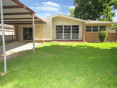 5635 Ashburn Street Houston TX 77033