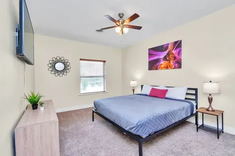 1730 Lakeshore Drive Kingwood TX 77339