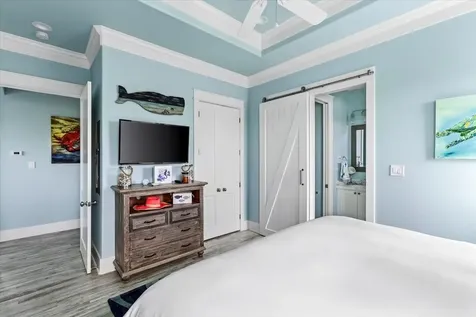 879 Wommack Crystal Beach TX 77650