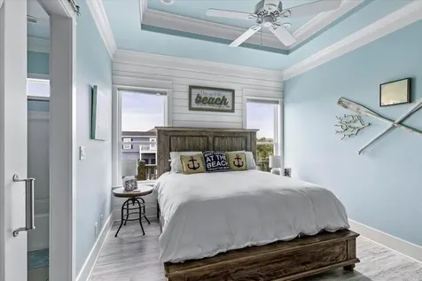 879 Wommack Crystal Beach TX 77650