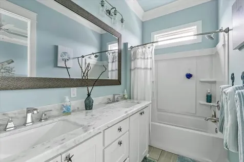 879 Wommack Crystal Beach TX 77650