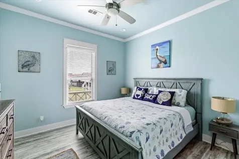 879 Wommack Crystal Beach TX 77650