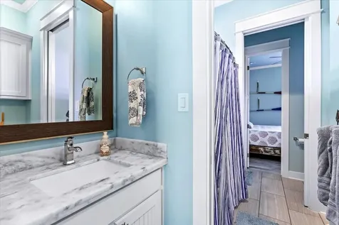 879 Wommack Crystal Beach TX 77650