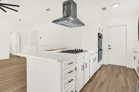 5007 Colmesneil Street Pearland TX 77584