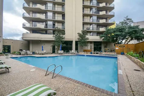 3350 Mccue Road 1302 Houston TX 77056