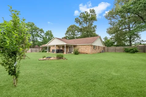303 Greenwood Drive Livingston TX 77351