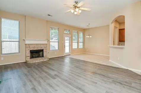 719 Levi Bend Magnolia TX 77354
