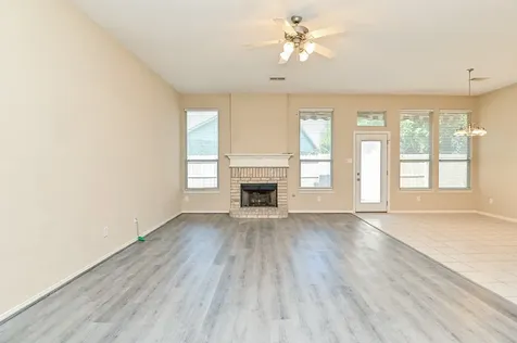719 Levi Bend Magnolia TX 77354
