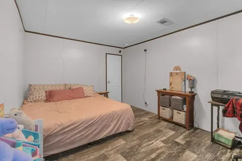 275 Road 5132 Cleveland TX 77327