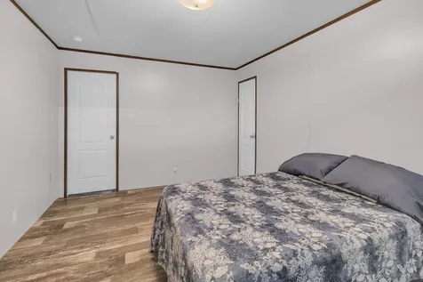 275 Road 5132 Cleveland TX 77327