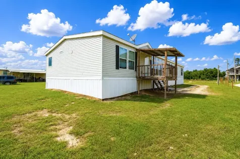 275 Road 5132 Cleveland TX 77327
