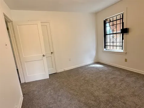 5326 Wenda Street Houston TX 77033