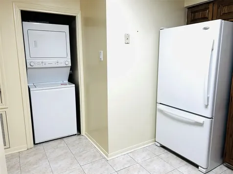5200 Weslayan Street 311 Houston TX 77005