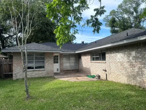 13611 Fernhill Drive Sugar Land TX 77498