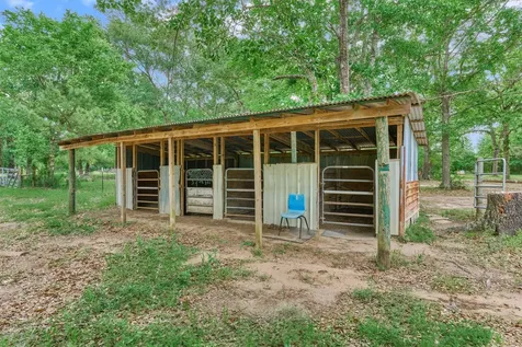 88 Piney Point Road Huntsville TX 77340