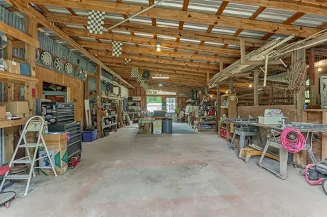 88 Piney Point Road Huntsville TX 77340
