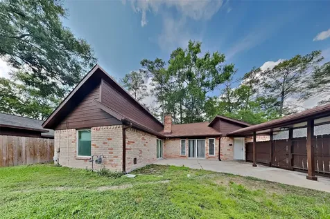 2026 Willow Point Drive Houston TX 77339