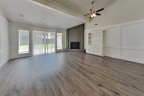 2026 Willow Point Drive Houston TX 77339