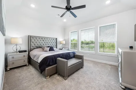800 Greystone Lane Angleton TX 77515