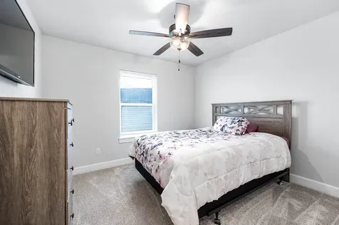 800 Greystone Lane Angleton TX 77515