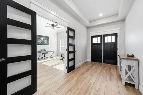 800 Greystone Lane Angleton TX 77515