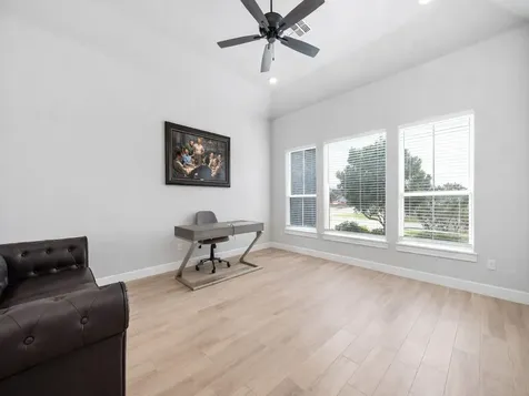800 Greystone Lane Angleton TX 77515