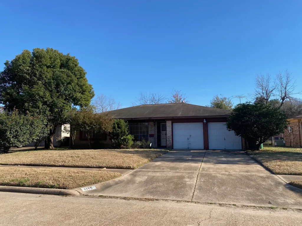 1115 Glen Echo Drive Houston TX 77088