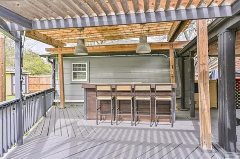 910 Evergreen Drive Friendswood TX 77546